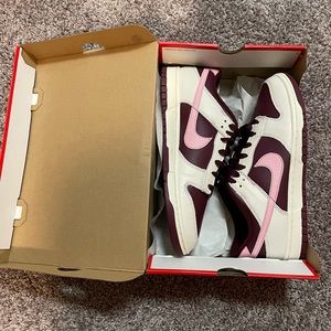 Nike Dunk Low Retro PRM